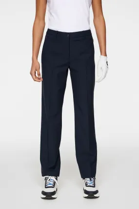 Meghan Pant
