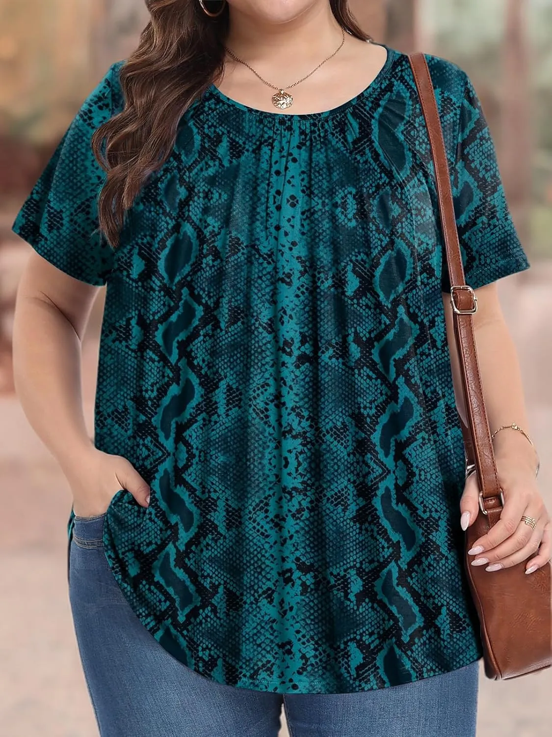 Womens Plus Size Tops Summer Shirts Tunic Short Sleeve Crew Neck Loose Fit Blouse 1X-5X